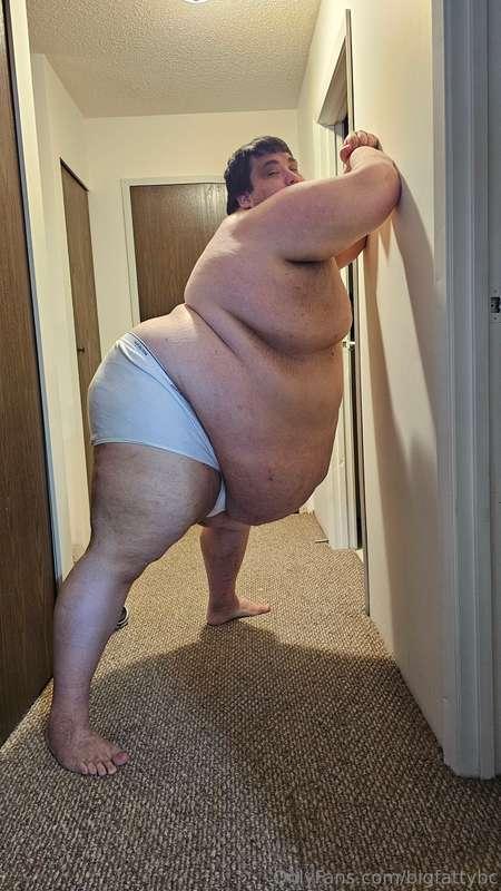 Why is it the fatter I get the Hornier i am..seriously whats..