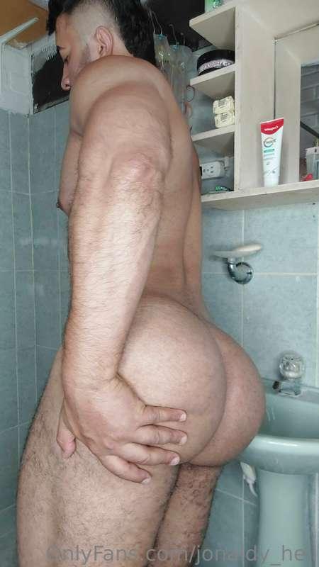 Happy Hump Day!👅🍑💦