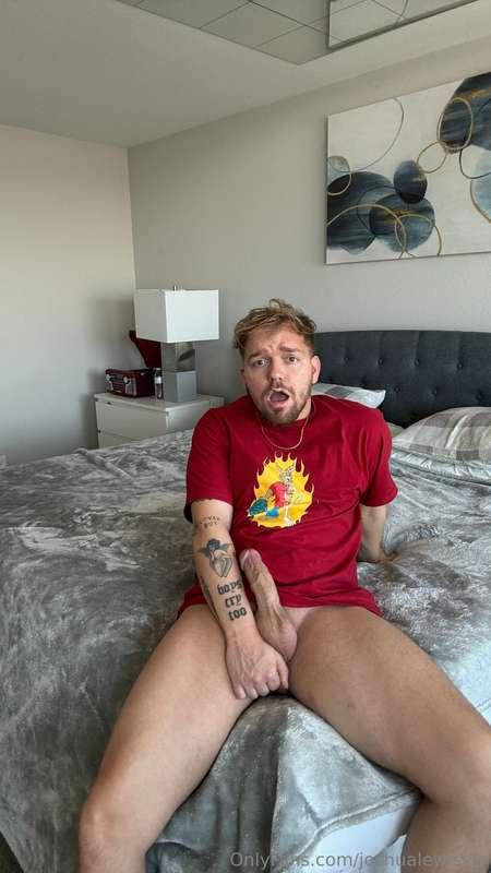 I'm so fucking biggggg 😏
