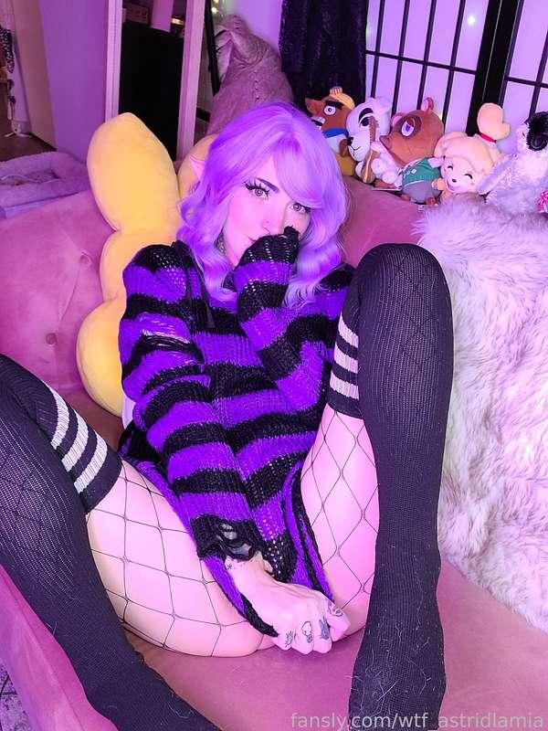 wtf_astridlamia image #1