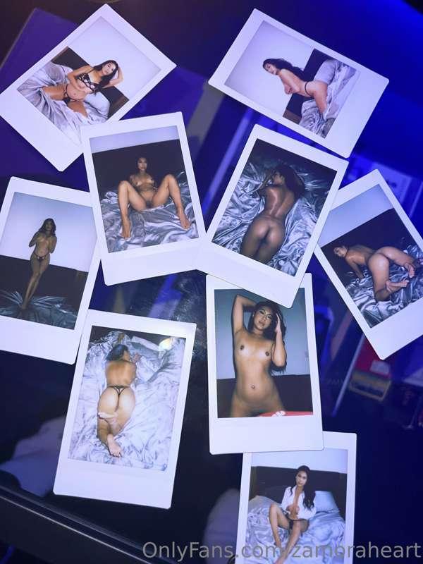 *𝐏𝐎𝐋𝐀𝐑𝐎𝚰𝐃 𝐒𝐀𝐋𝐄

Purchase a signed polaroid with a personaliz..