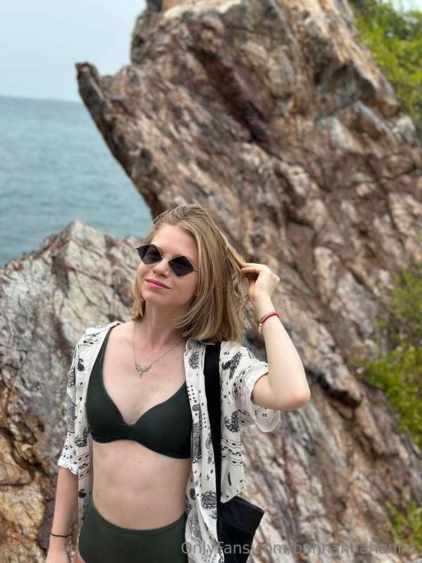 Memories of the raging ocean🌊 pleasantly warm my soul🥰 and I..