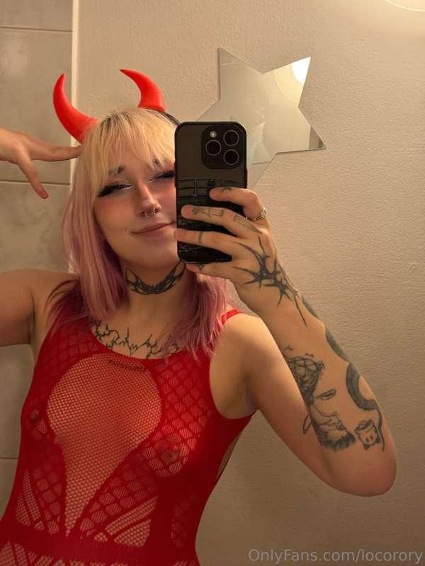 6. 👿