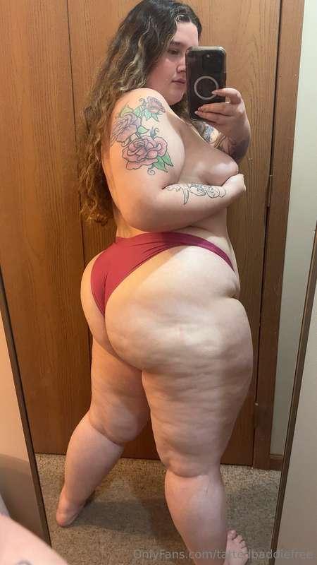tattedbaddiefree image #0