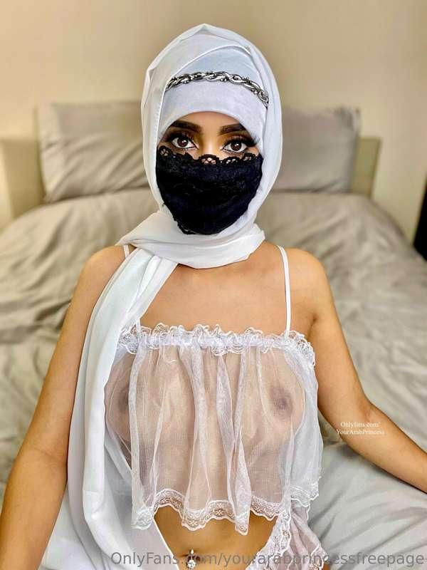 Did I make you fail no nut November?😜

40% FLASH SALE ON MY ..