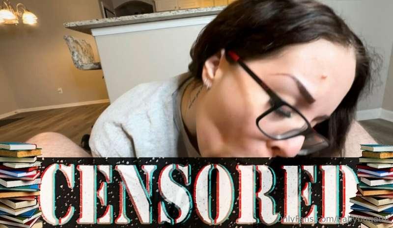 Shy nerdy girls are the wildest lil demons 😈💦❤️‍🔥💌super hot ..