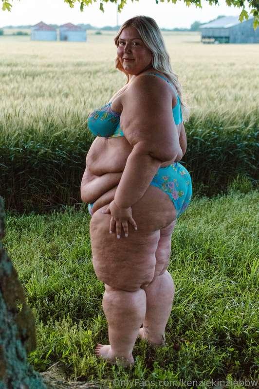 kenziekinziebbw image #8
