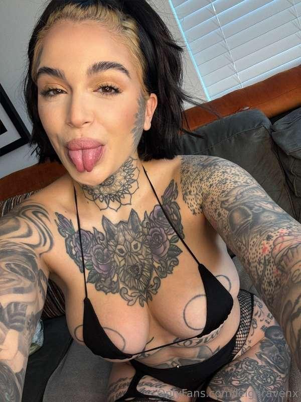 I can be your dirty little secret 🤫