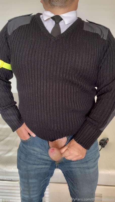 thesuitedboss image #0