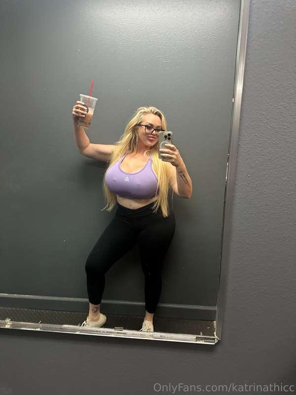 katrinathicc image #0