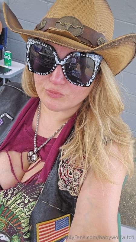 At my weekend job live on tiktok Nerdymilf2.0 FREE LIVESTREA..