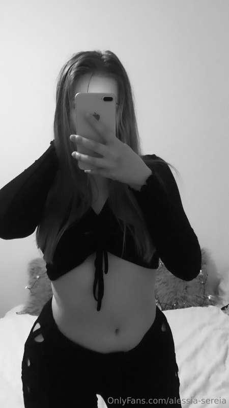 😈