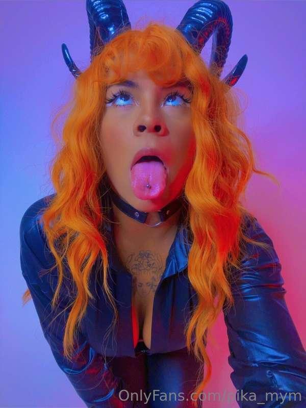 👅💦