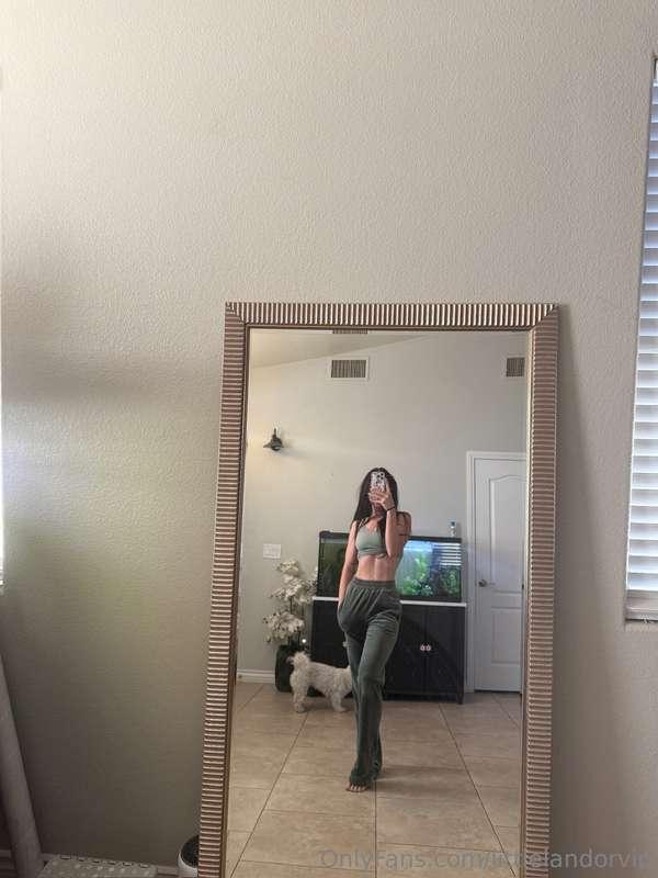 selfie featuring my shadow 🐶