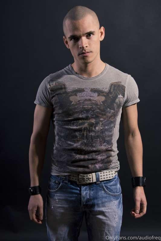 When I thought I could pull off a Darren Style press pic LMA..