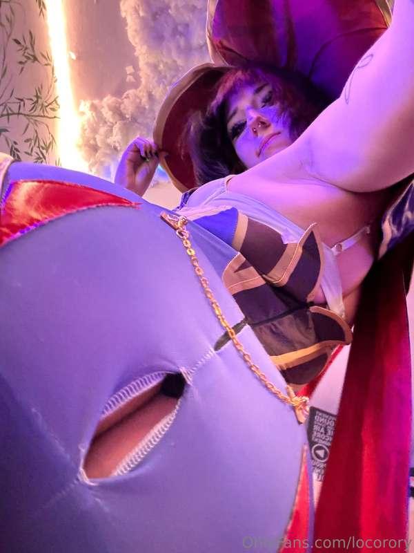 Rip to my Mona cosplay:/ at least its usable now 🤭🤫