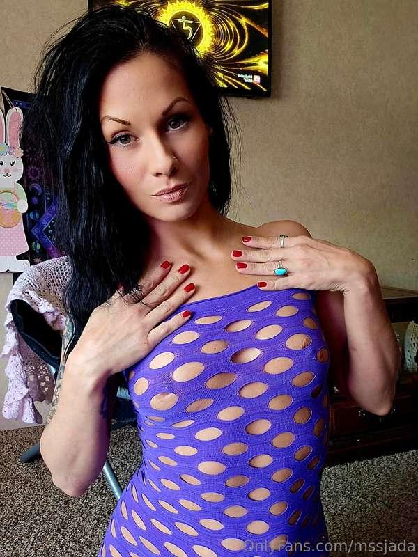 I found this purple dress it's full of holes... 🙈 But how do..