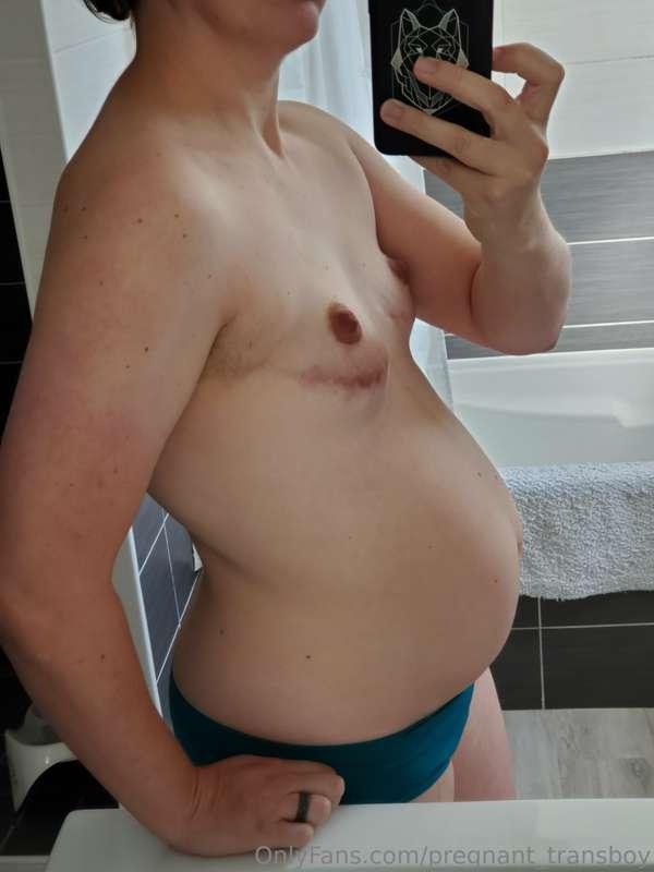 pregnant_transboy image #5