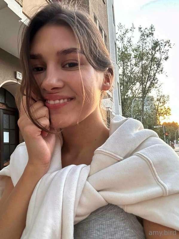 Keep smiling and believing in the best!🤪 I believe in you!😘