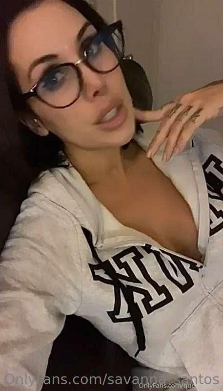 Can you tell I'm up to no good?😉😘