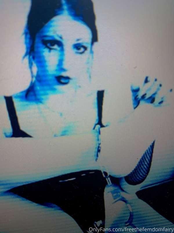 @thefemdomfairy is back at full price but buy it anyway ya s..