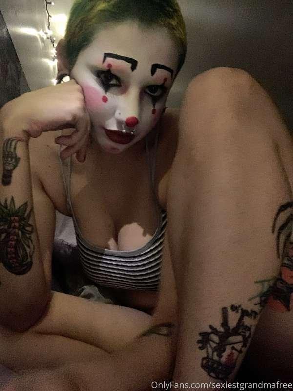 Heard y’all like clowns