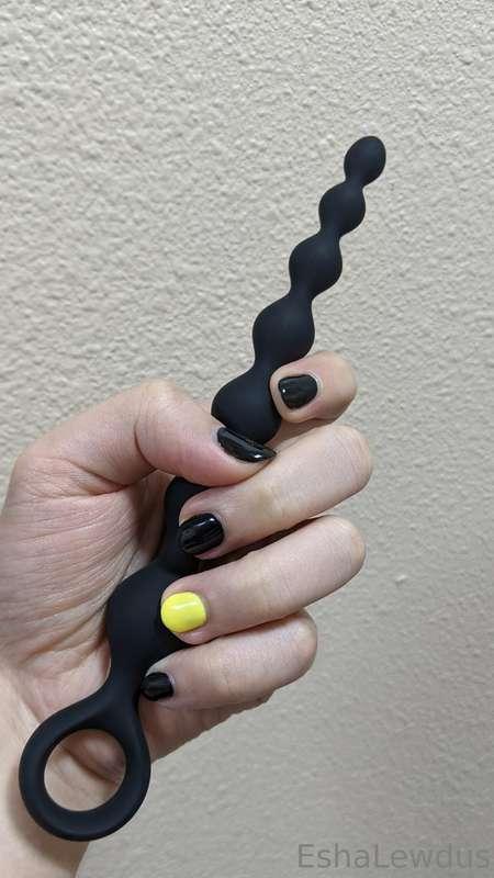 Test post but lookie! I got my nails done!