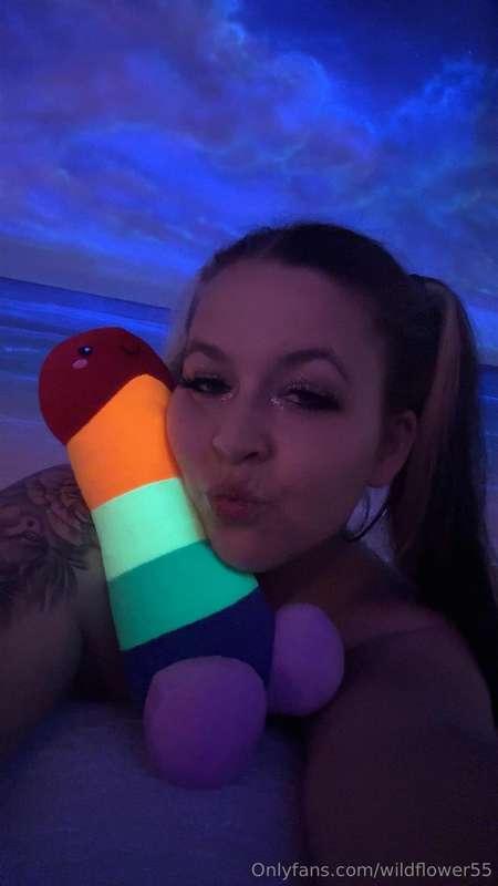 💋💋 replace my plush with your dick?