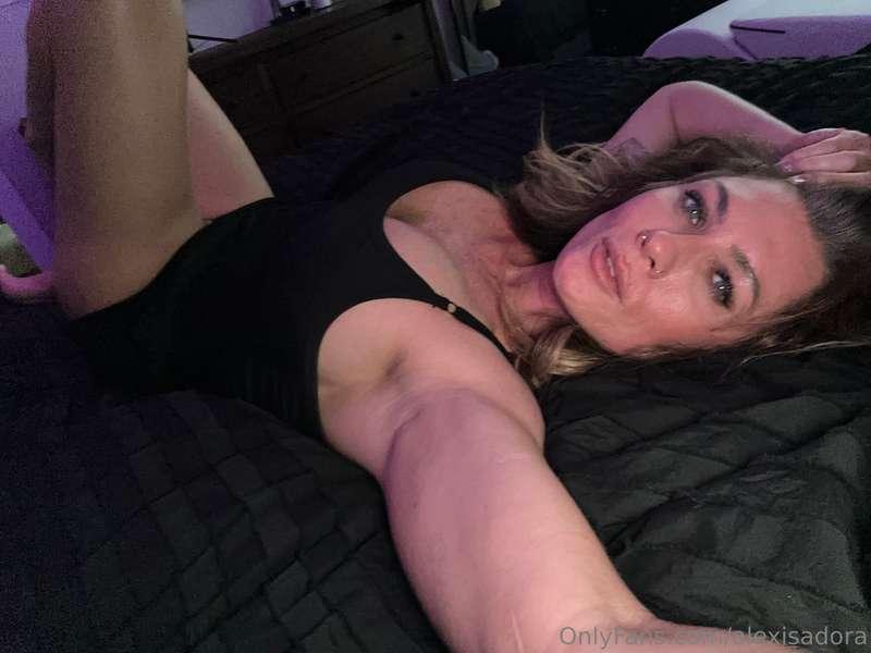 Cum lay with me, Baby...