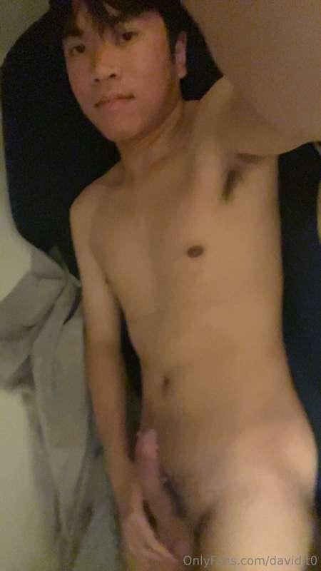 Love laying in bed doing nothing all day