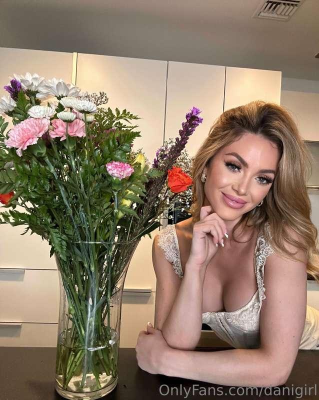 Happy Valentine’s Day cuties 💞🥰
I am Deff feeling the love!😍