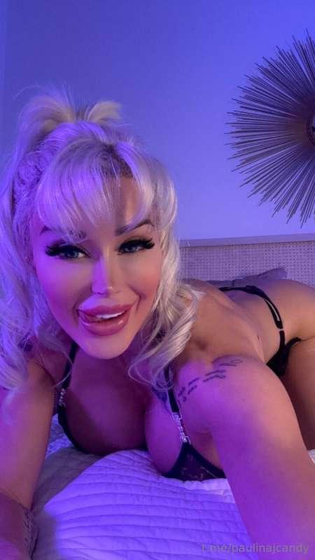 Wanna see something dirty? 🎥 $20 for a naughty surprise vide..