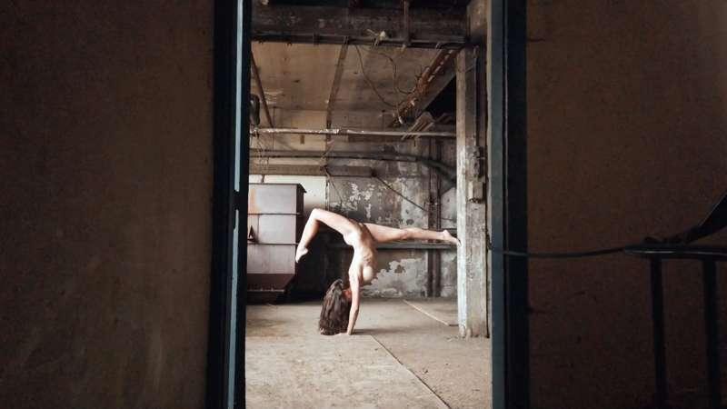 Victoria - Messy workshop :BTS