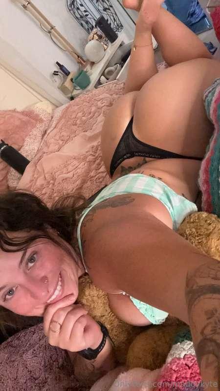 Feeling playful... DM me when you see this 🥰