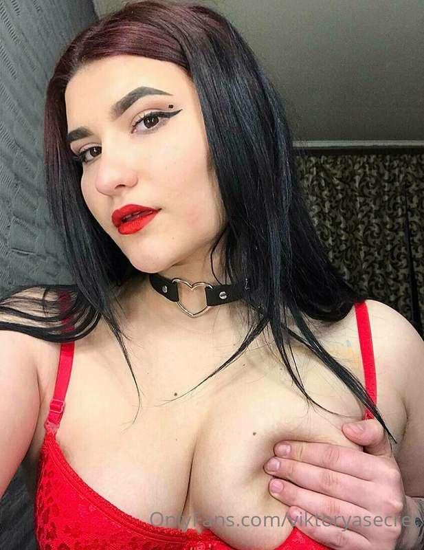 The Red Underwear,  BIG BOOBS and only dirty thoughts😈🥵