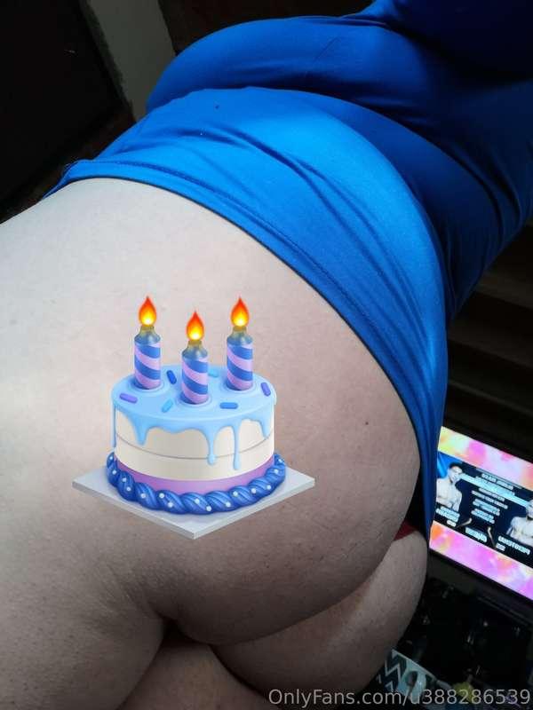 Feliz cumpleaños 🎂 amor
Todo esto es su regalo ☺️