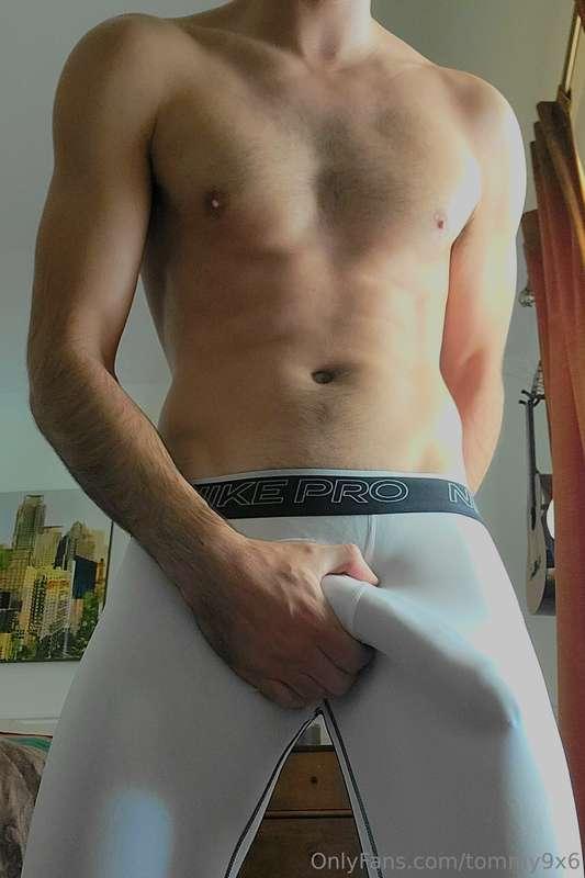 tommy9x6 image #3