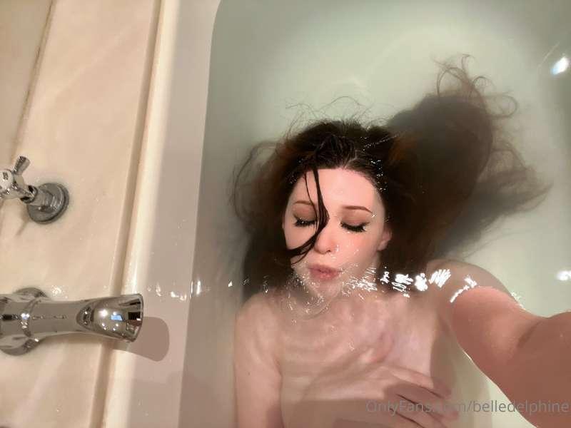 belledelphine image #1