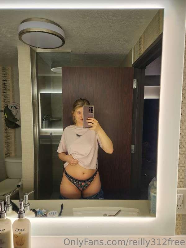 Do you love my thong? 🥵