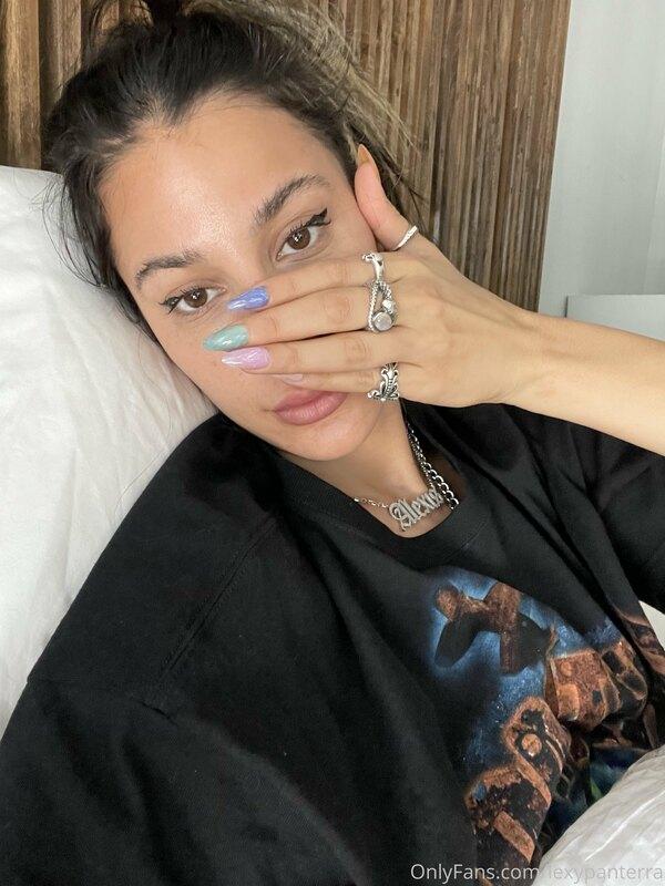 Finally all healed and ready to reveal!! ?
I’m going LIVE We..