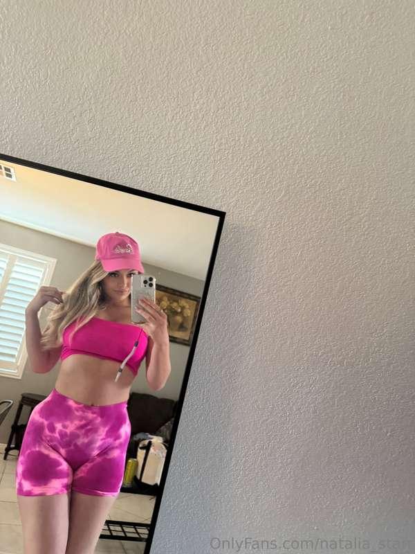 I bet you can't resist! 🥵