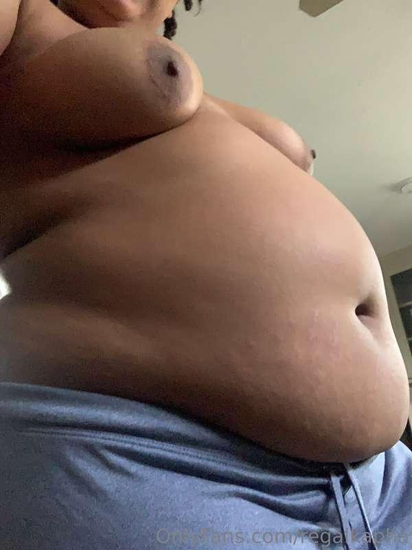 My belly is completely empty and I’m sooo hungry! 

Would yo..