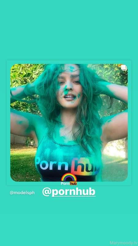 I got to do this fun color bomb photo project for pornhub an..