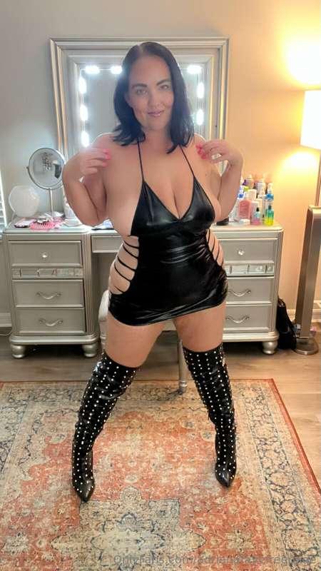 Come play on my VIP and get my first ever sex tape! @adriana..