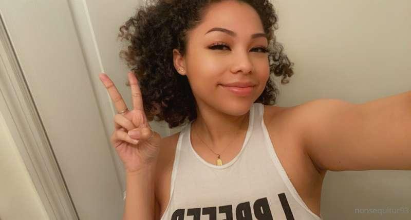 Ahh! The weekend is here! I hope everyone is feeling great!