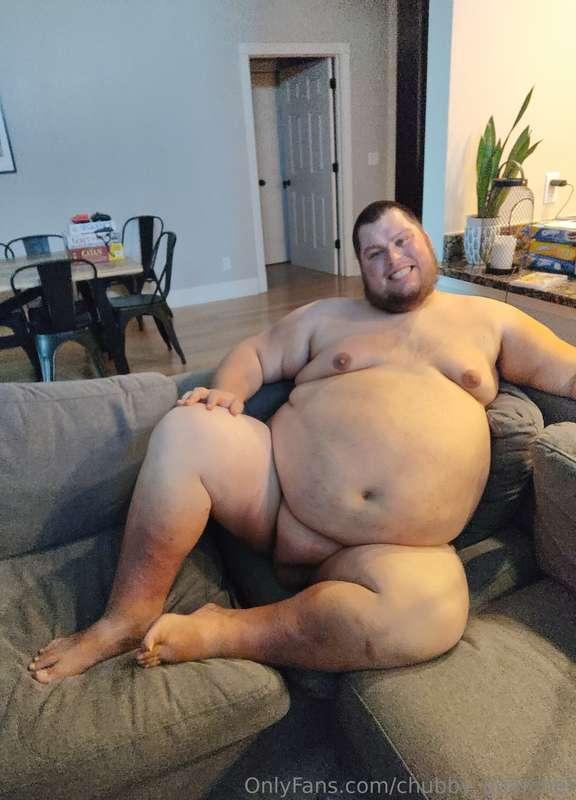 You walk in to me on the couch like this what are you doing 