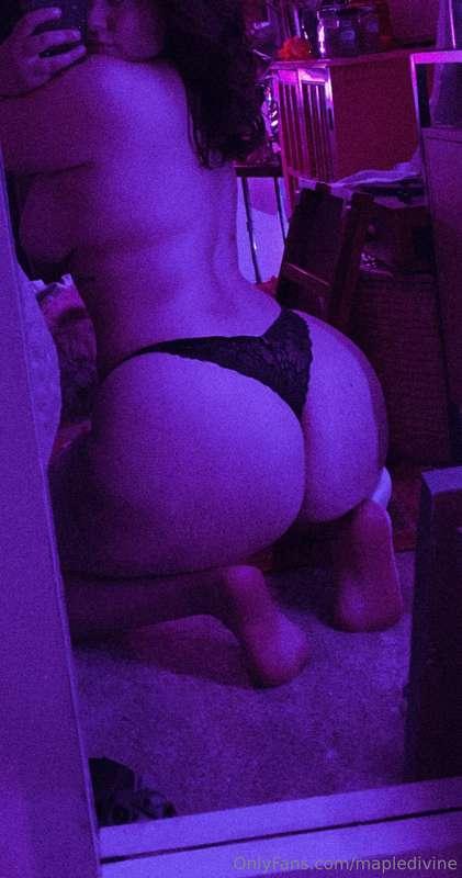 🍑 or 🍒?