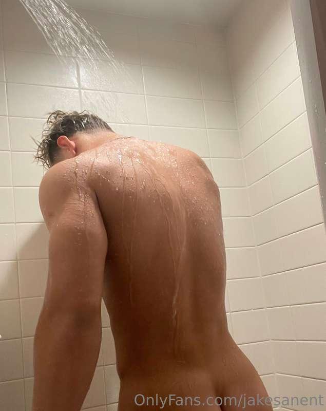 wanna hop on the shower w/ me? butt ass naked.