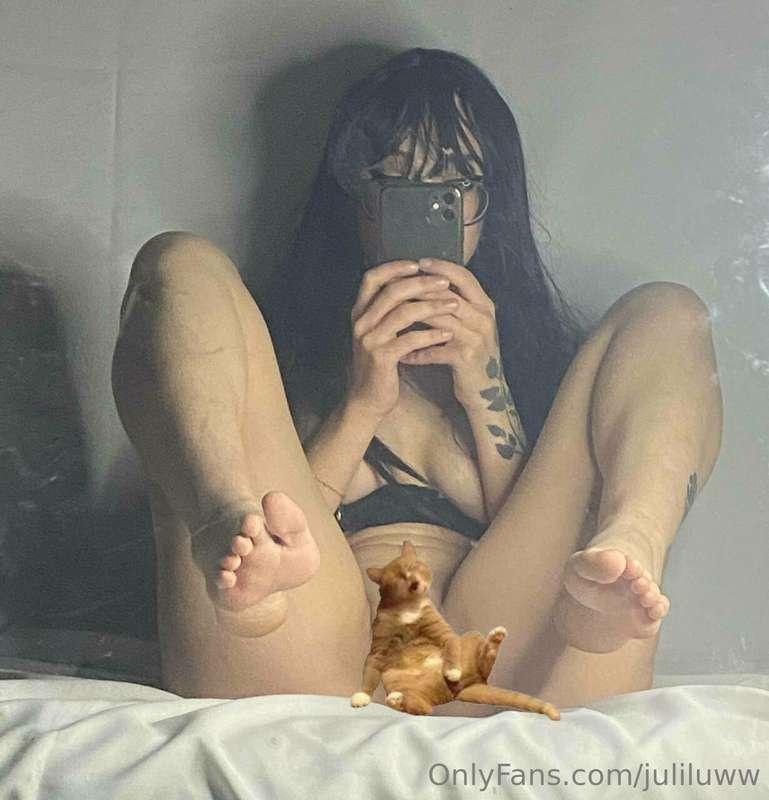 Ready for the most candid photos and videos of me?