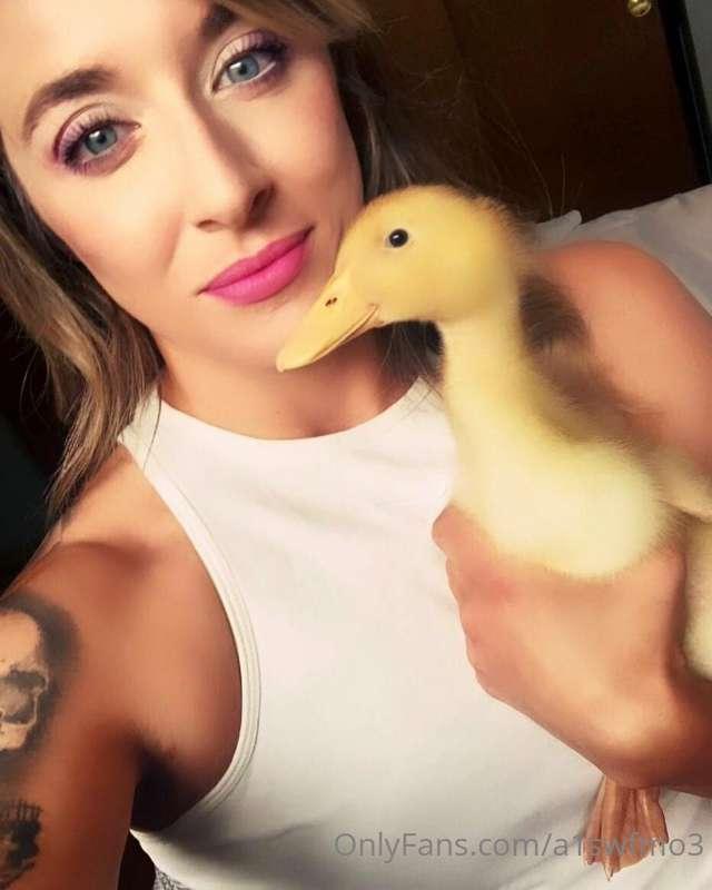 Soft Saturday post!

Just chillin’ with my homie 🦆